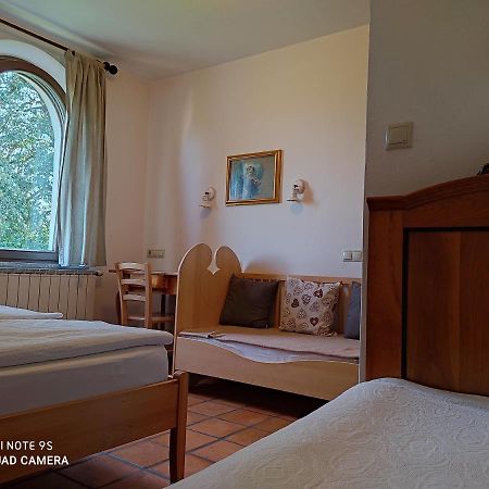 Bed & Breakfast Na Poljani Kranj Exterior foto